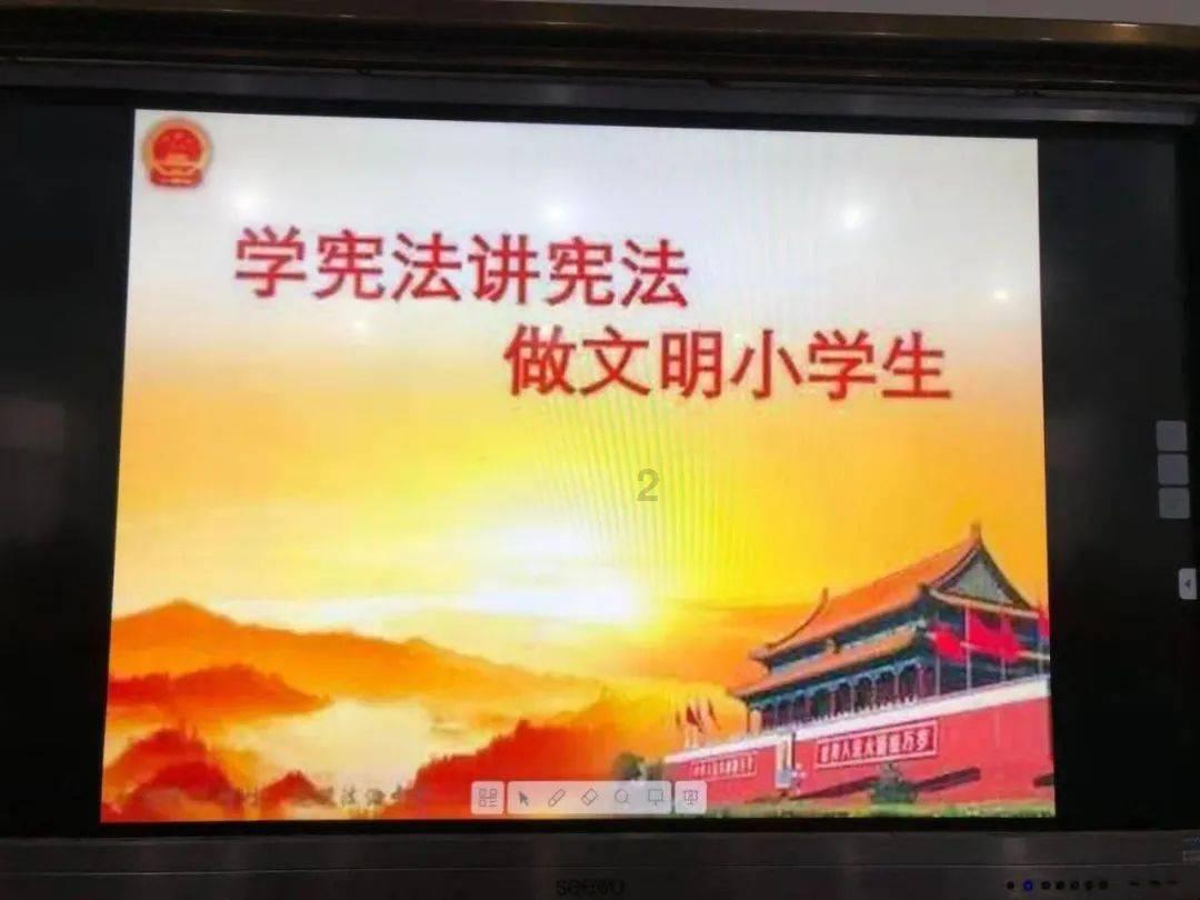 夯实产业基础 筑牢安全底线 加快提升开发区能级和水平