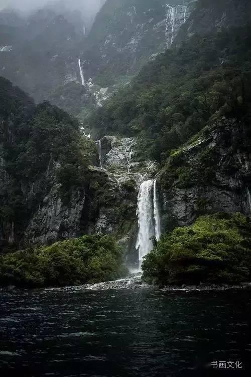 苏菲亚安伯时装秀