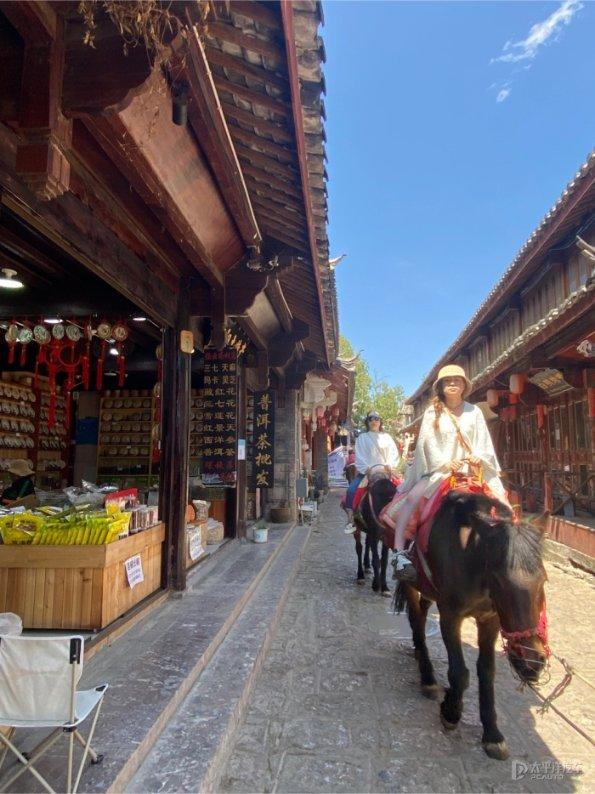 22岁青春痘比较严重适合用什么护肤品？游戏画面