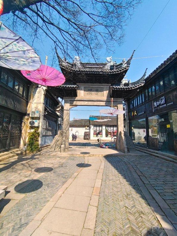 消逝的光芒：信徒